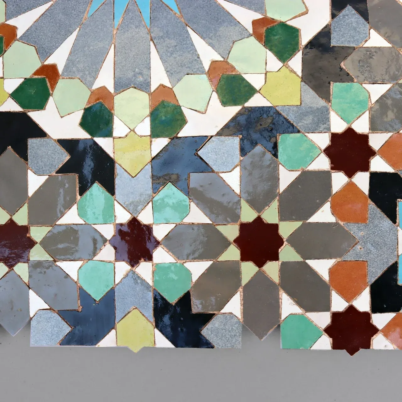 Saf handmade Moroccan zellige